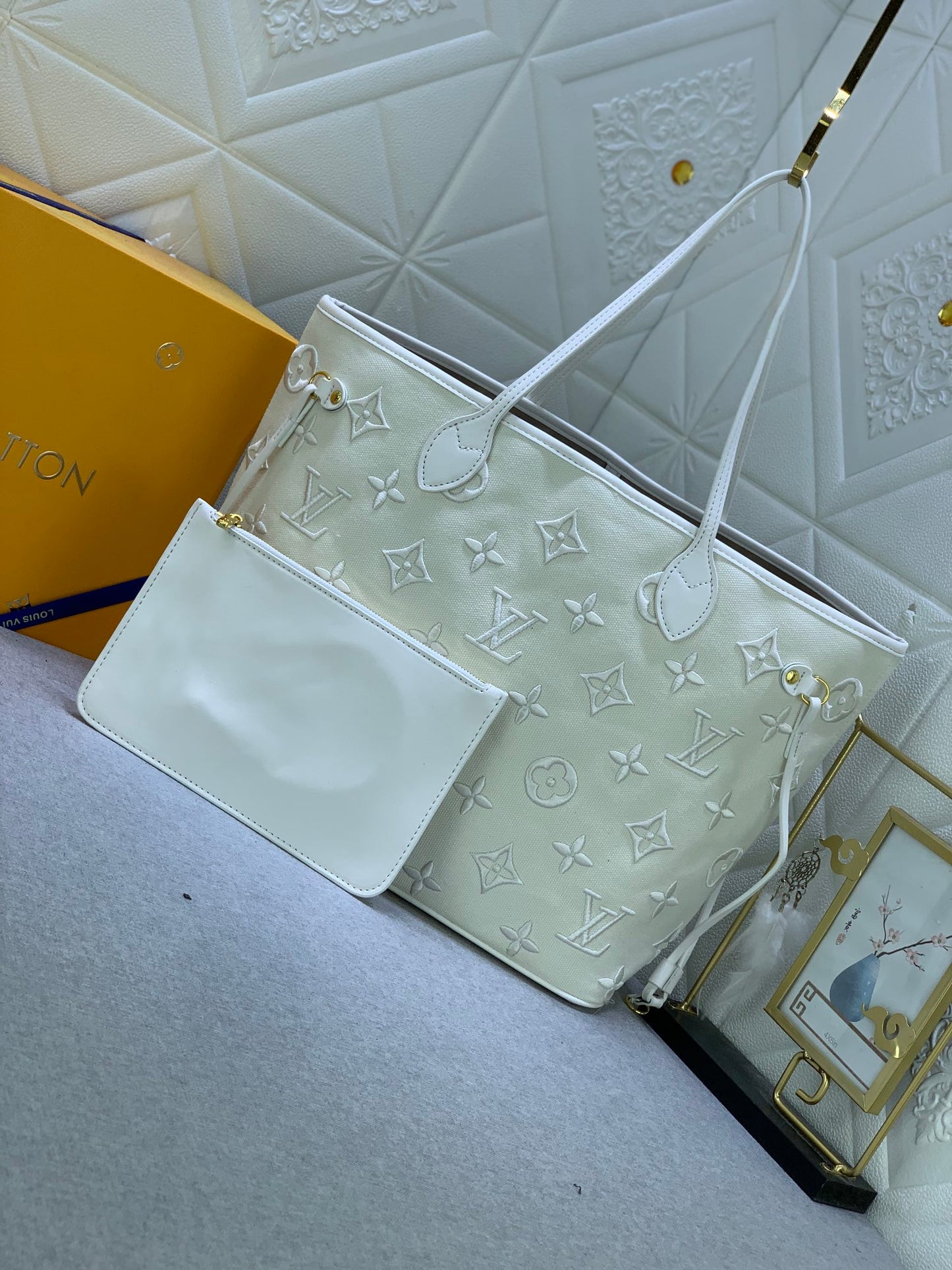 LEM168  New arrive fashion white color bag for woman beautiful gift to choose gift size to choose