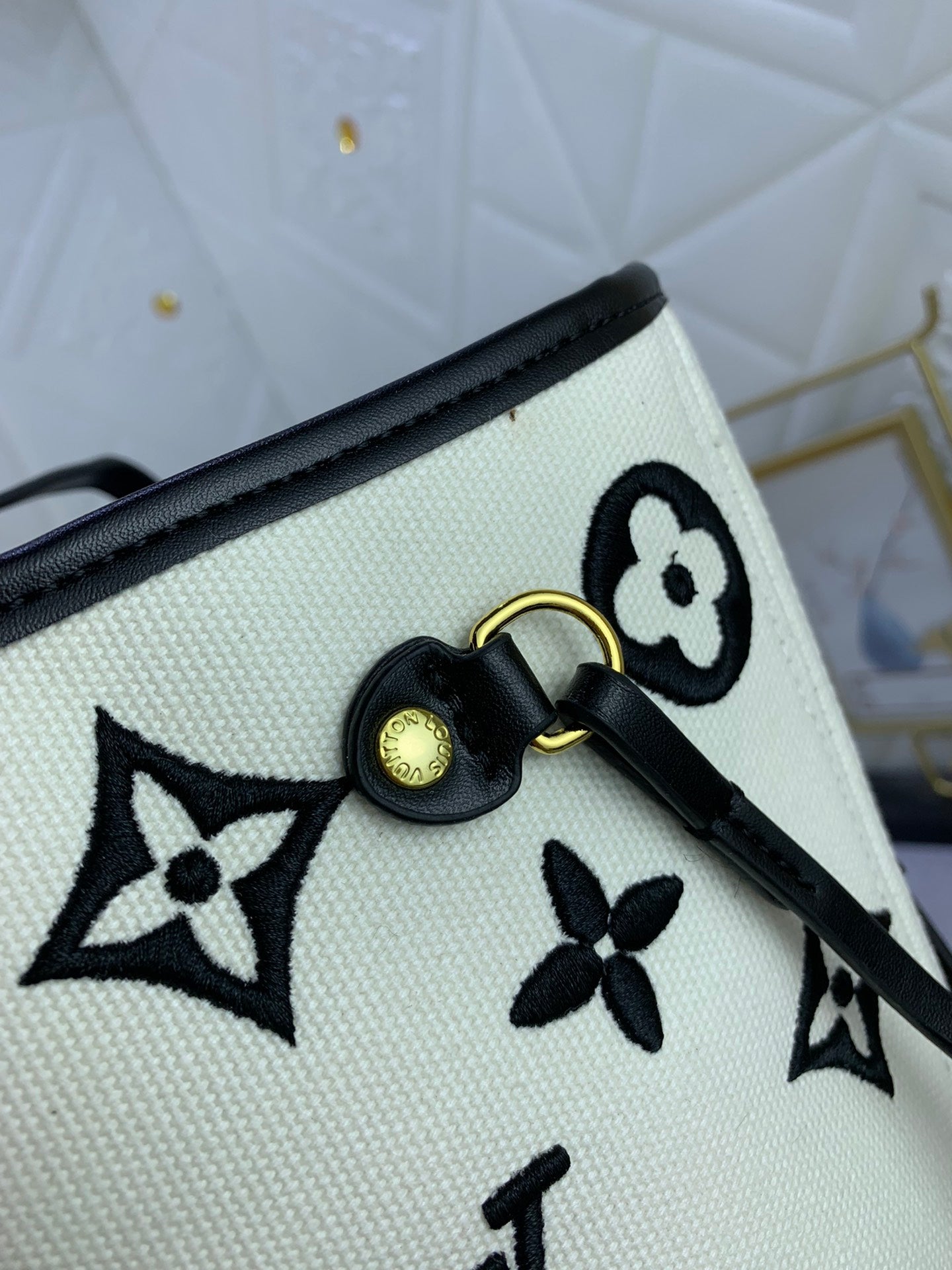 LEM169  New arrive fashion white color bag for woman beautiful gift to choose gift size to choose