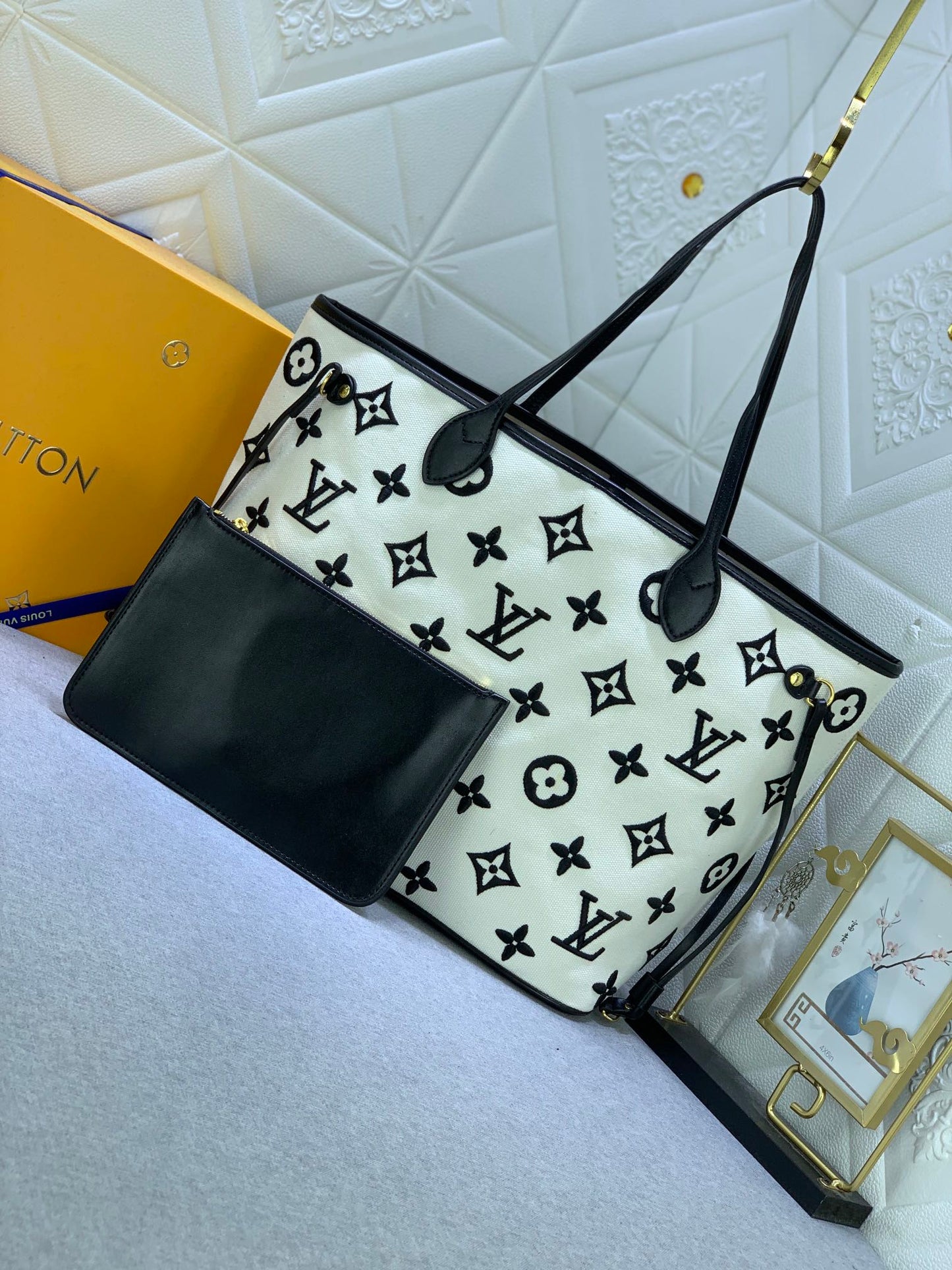 LEM169  New arrive fashion white color bag for woman beautiful gift to choose gift size to choose