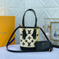 LEM167  New arrive fashion white and black color bag for woman beautiful gift to choose gift size to choose