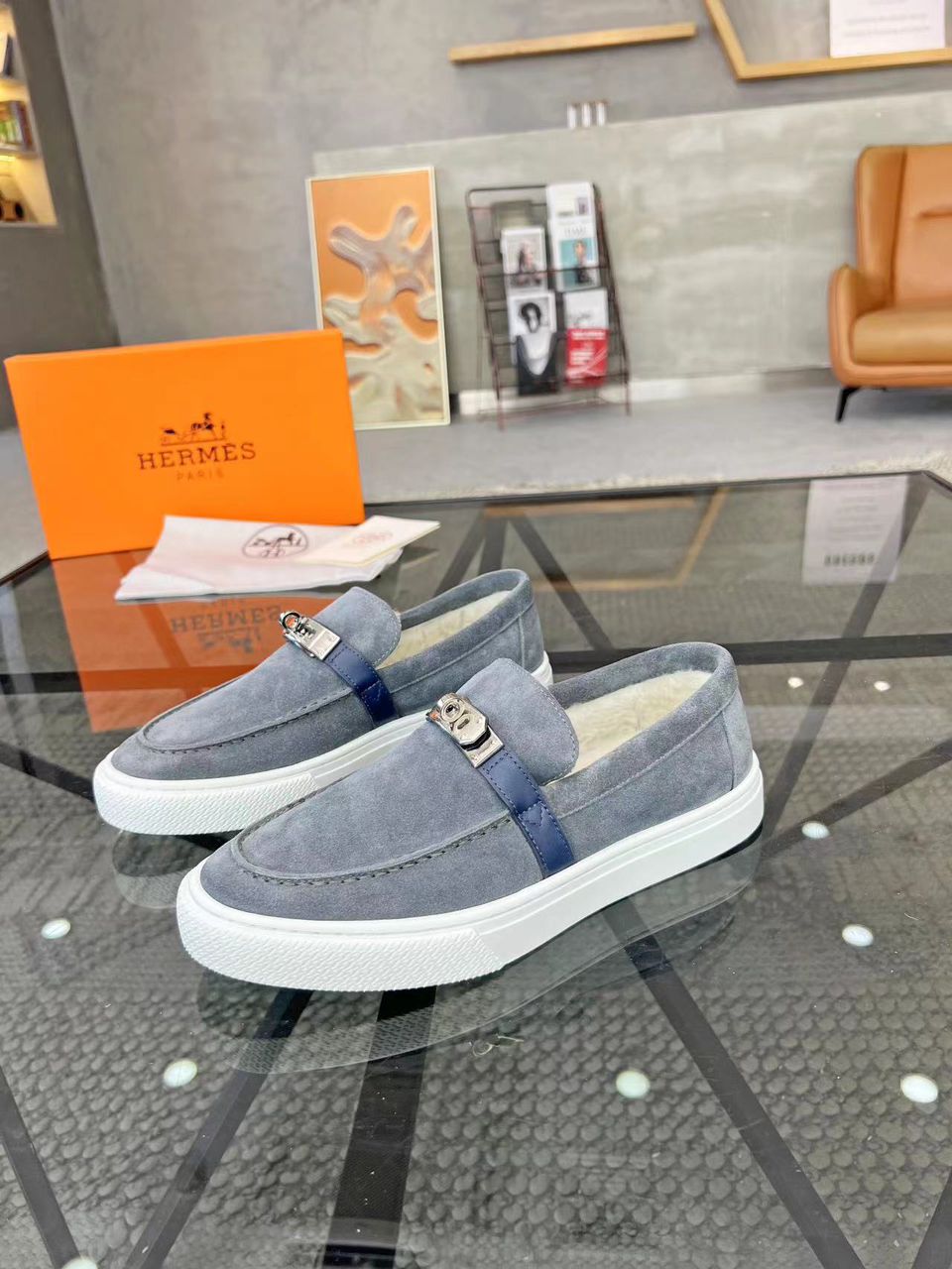 New arrive classic fashion blue  H shose for woman lover shose color  beautiful gift to choose