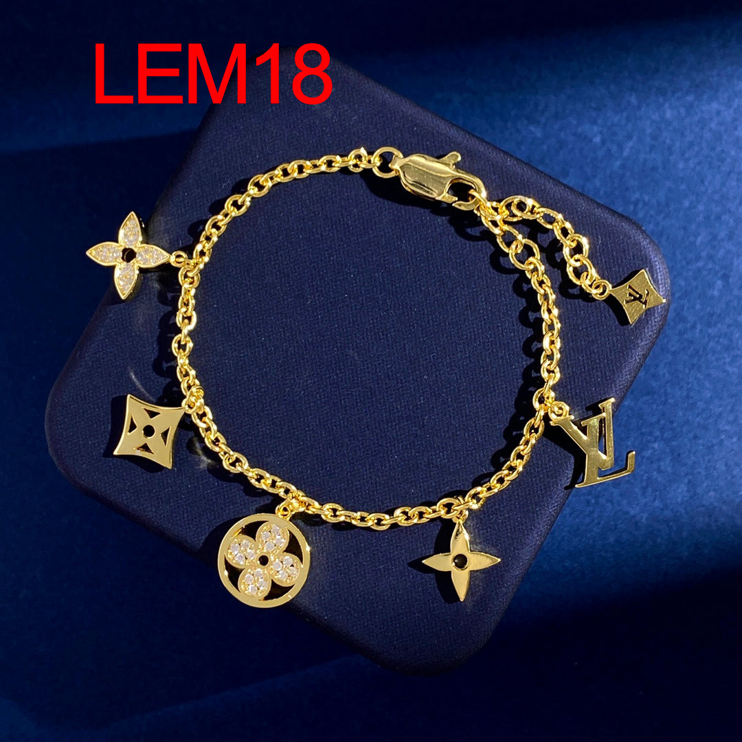 LEM18 New arrive fashion gold color bracelet for woman beautiful gift to choose