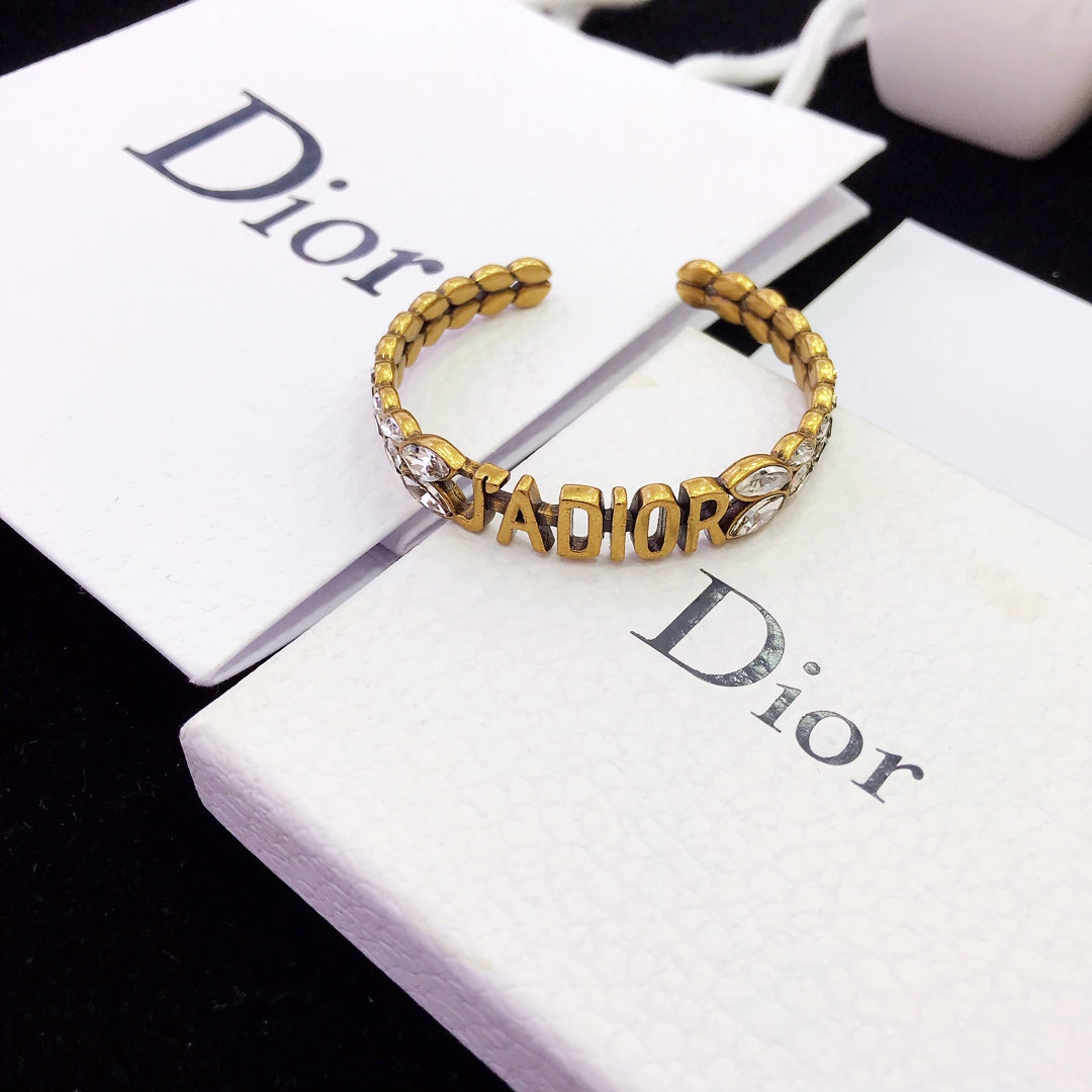 DEM40 New arrive fashion gold color open bracelet for woman beautiful jewelry to choose gift