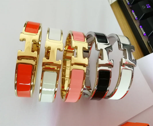 B13 Hot sale new arrive fashion bracelet&bangle for woman jewelry gift to choose with dust bag