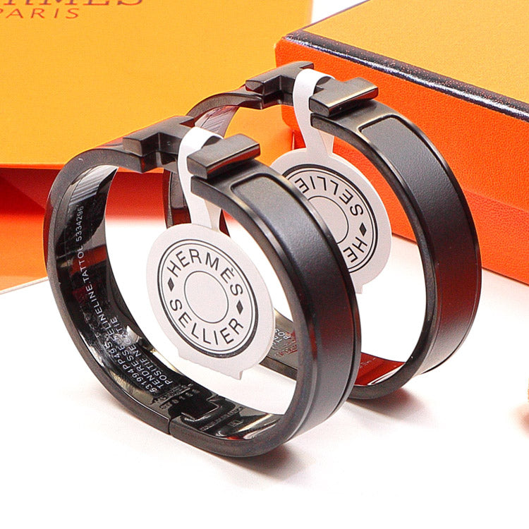 HEM15  New arrive fashion black color bracelet for woman beautiful jewelry to choose gift 17cm