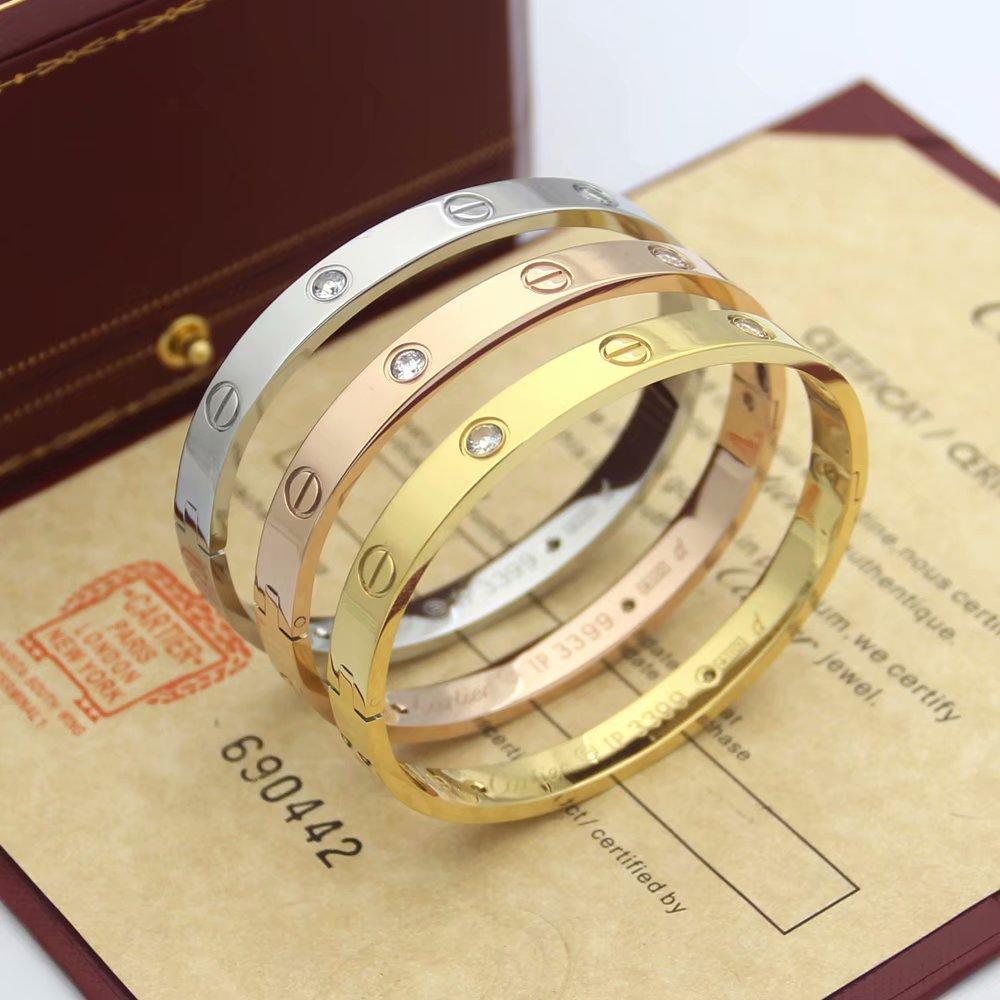 BC071  Hot sale 316L Fashion Stainless Steel lover bracelet&bangle it come with box sets size 16-19cm