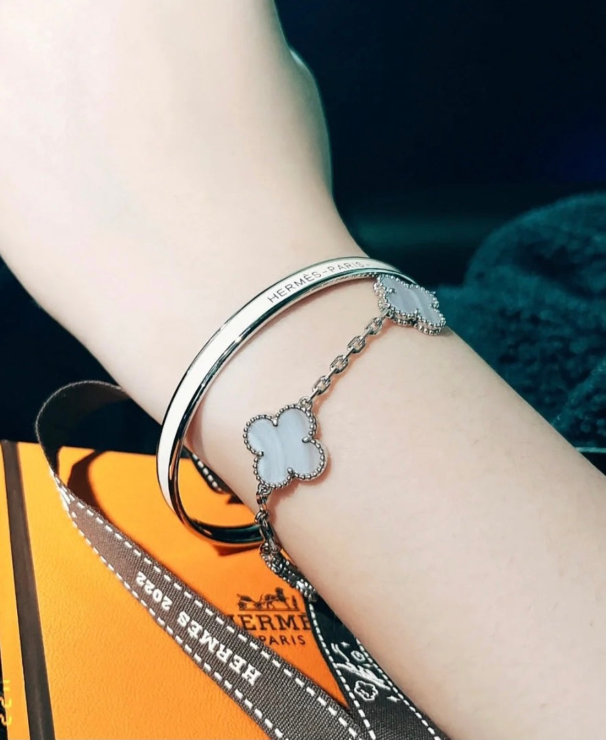 HEM23 Hot sale fashion Letter bracelet&bangle Charm for woman MEN Couple Bracelet jewelry gift