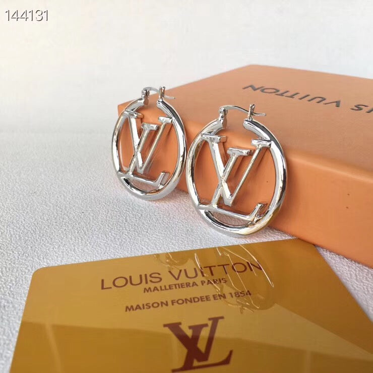 VT96 Titanium steel Hot sale fashion big earring  for woman size jewelry for woman gift come with dust bag