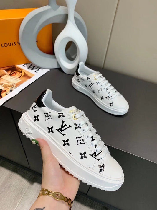 SL04 Hot sale fashion shoes for woman men with packaging