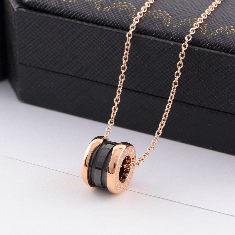 BU40  New Fashion Titanium steel black and white color Necklace for Women Couples Anel Cubic Zirconia Wedding Bands gift