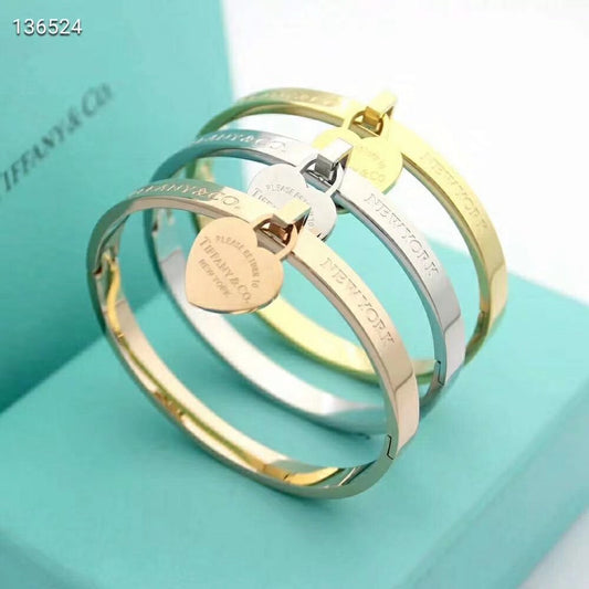 TB46 Hot sale fashion bracelet&bangle for woman Peach heart Bracelet jewelry for woman gift