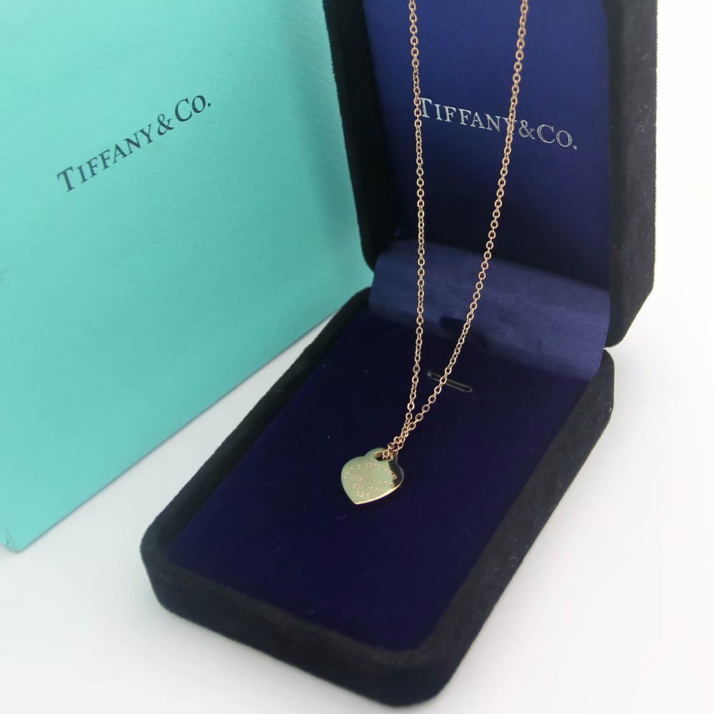 TN18 New Fashion Titanium steel Heart Necklace for Women gift Couples Cubic Zirconia Wedding Necklace