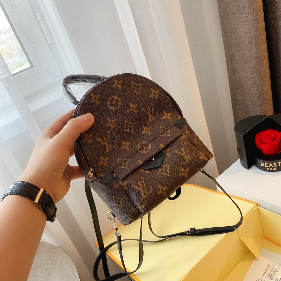 VB89 Hot sale fashion brand bag for woman Men backpack gift for to choose