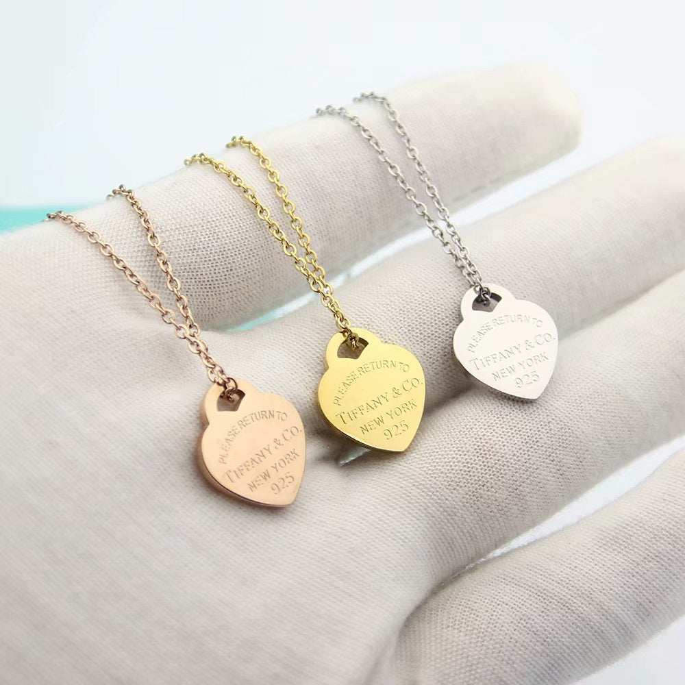 TN18 New Fashion Titanium steel Heart Necklace for Women gift Couples Cubic Zirconia Wedding Necklace