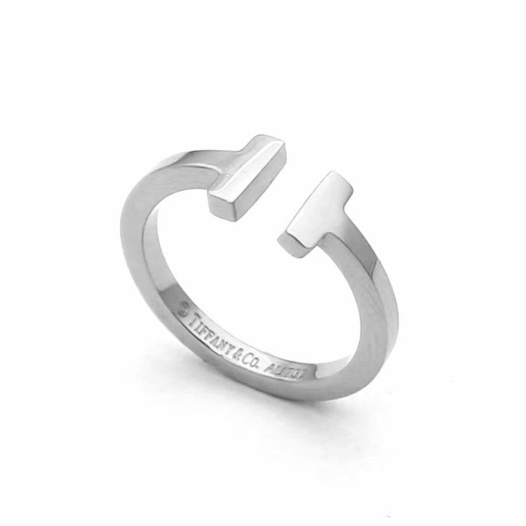 TRR24 New Fashion Titanium steel Heart rings for Women gift Couples Cubic Zirconia Weddinggift