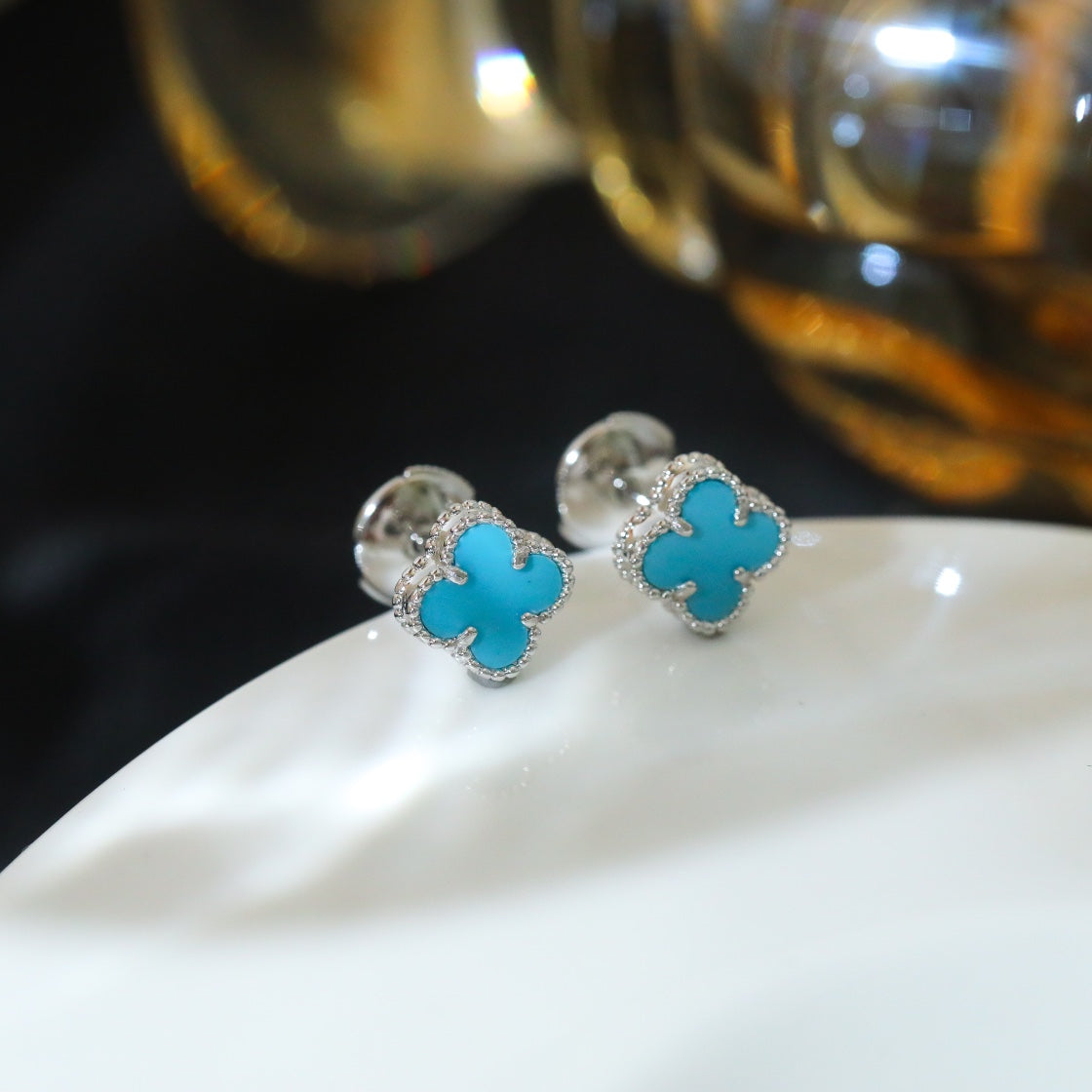 FY86   Fashion Design Stud flowerblue color Earring Charm For Women Gold  Earrings Jewelry