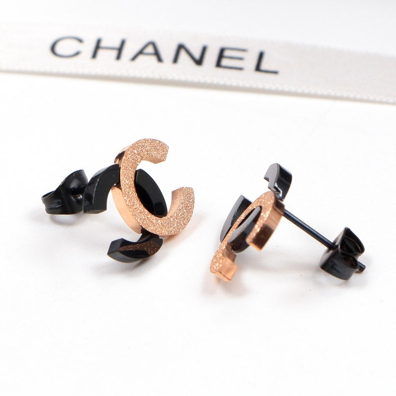 CN98 Titanium steel Hot sale fashion rose gold color earring for woman size jewelry for woman gift