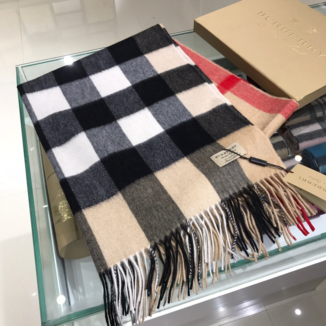 BUEM16 New arrive 4  color The scarf for woman  to choose 70*200cm