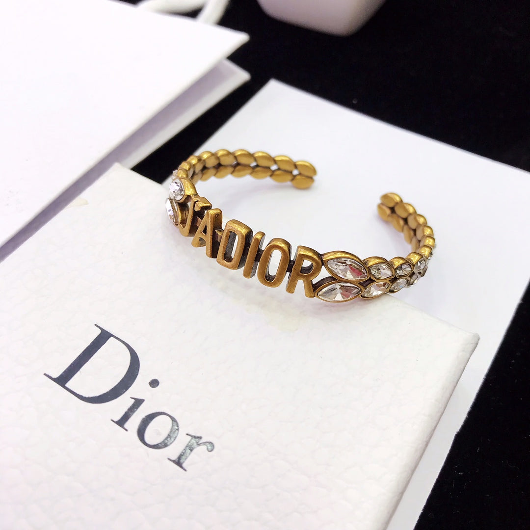 DEM40 New arrive fashion gold color open bracelet for woman beautiful jewelry to choose gift