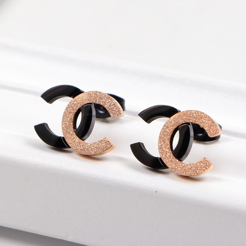 CN98 Titanium steel Hot sale fashion rose gold color earring for woman size jewelry for woman gift