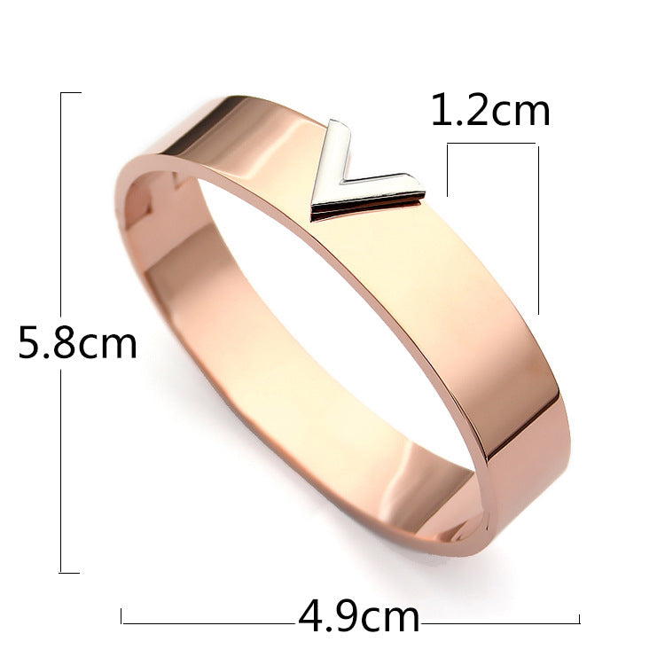 VT23 Titanium steel Hot sale fashion bracelet&bangle for woman size jewelry for woman gift come with dust bag