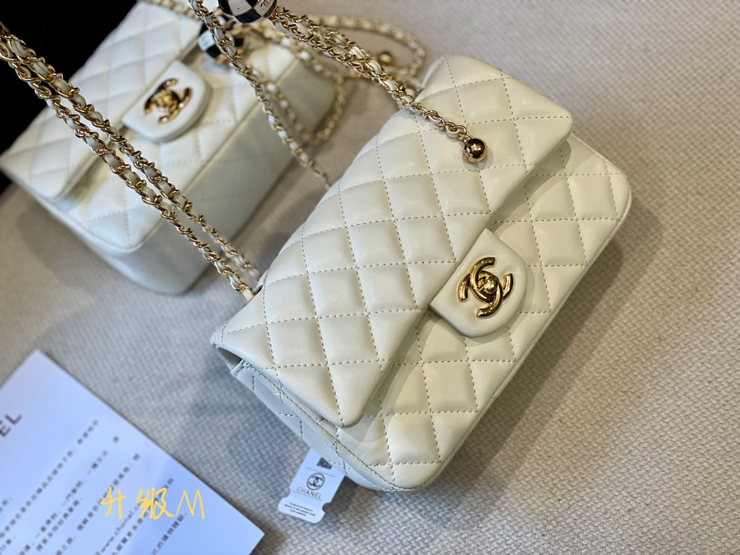 CEM56 New arrive fashion white color bag for woman beautiful gift to choose gift size to choose 2size