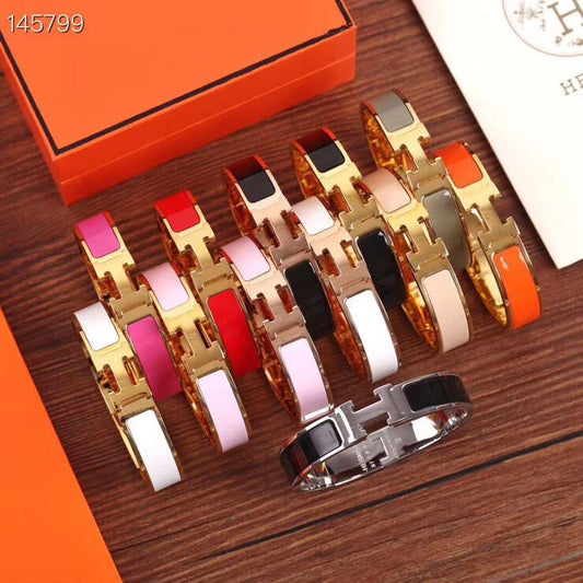 B13 Hot sale new arrive fashion bracelet&bangle for woman jewelry gift to choose with dust bag about 17cm perimeter