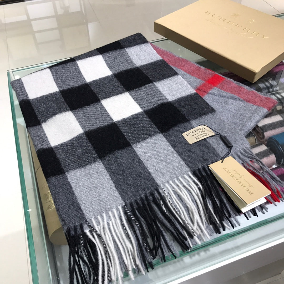 BUEM16 New arrive 4  color The scarf for woman  to choose 70*200cm