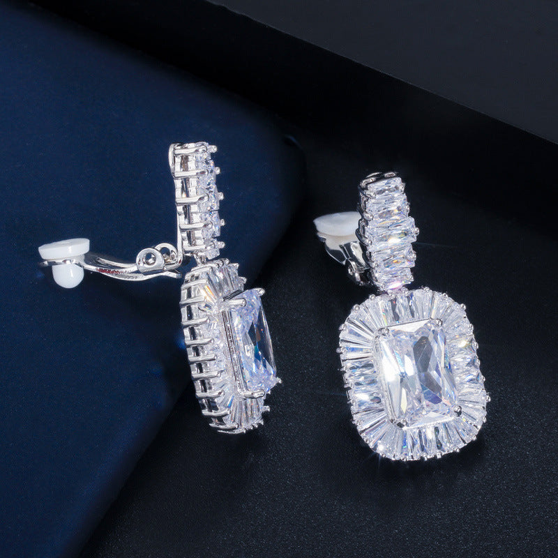 DEM03 Fashionable Hot Sale Earrings Luxury Super Flash Square Crystal Earclip For Women Jewelry