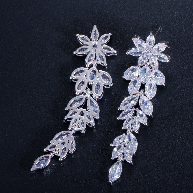 CEM10 New Fashion, High Quality Flower Earrings, Super Flash, Beautiful Crystal Earrings For Women's Jewelry