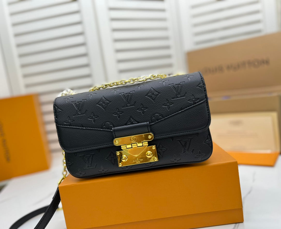 LEM76  Hot sale fashion black bag for woman and men gift size 24.5x15x6.5