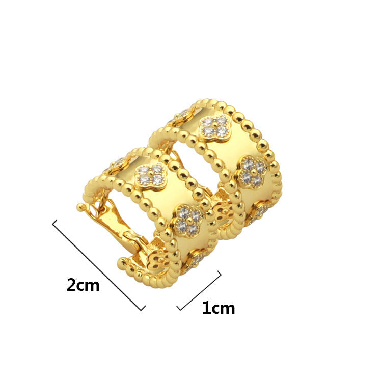 FY304 Fashion  Stainless Steel Gold White Design Stud Earring Charm For Women Gold  Earrings Jewelry