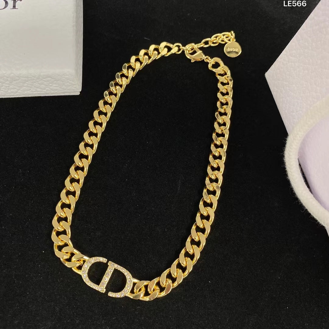 DEM60 New arrive bracelet and necklace for woman  to choose gift