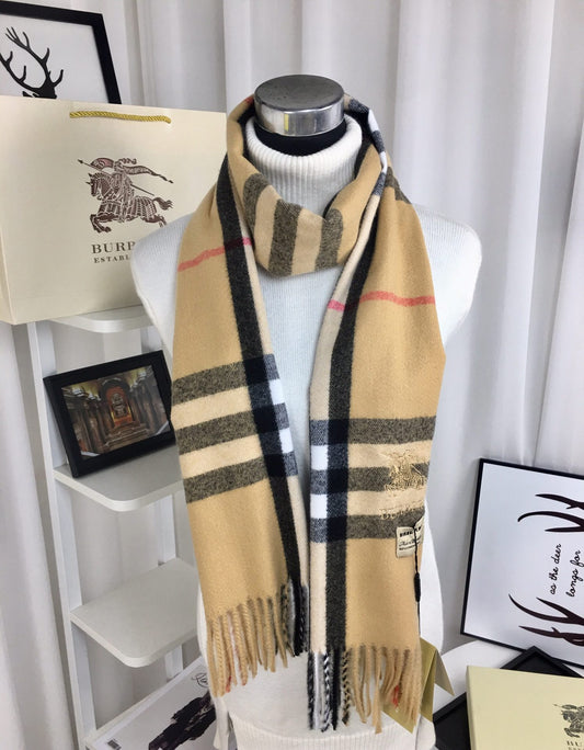 BUEM06 new arrive  Hot sale fashion pearl scarf  for woman gift  30*180cm