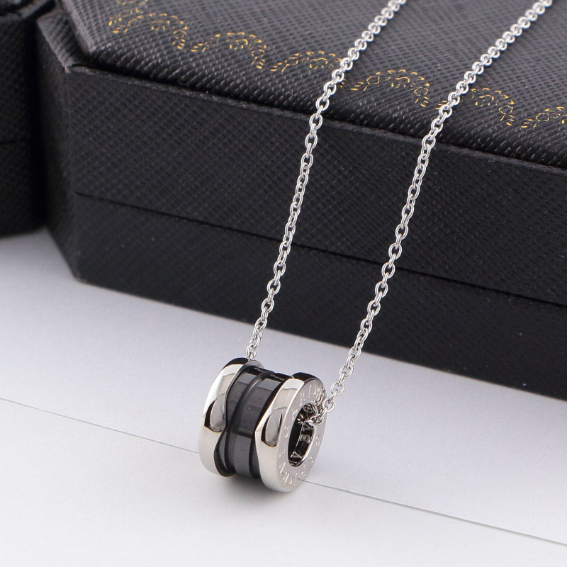 BU40  New Fashion Titanium steel black and white color Necklace for Women Couples Anel Cubic Zirconia Wedding Bands gift