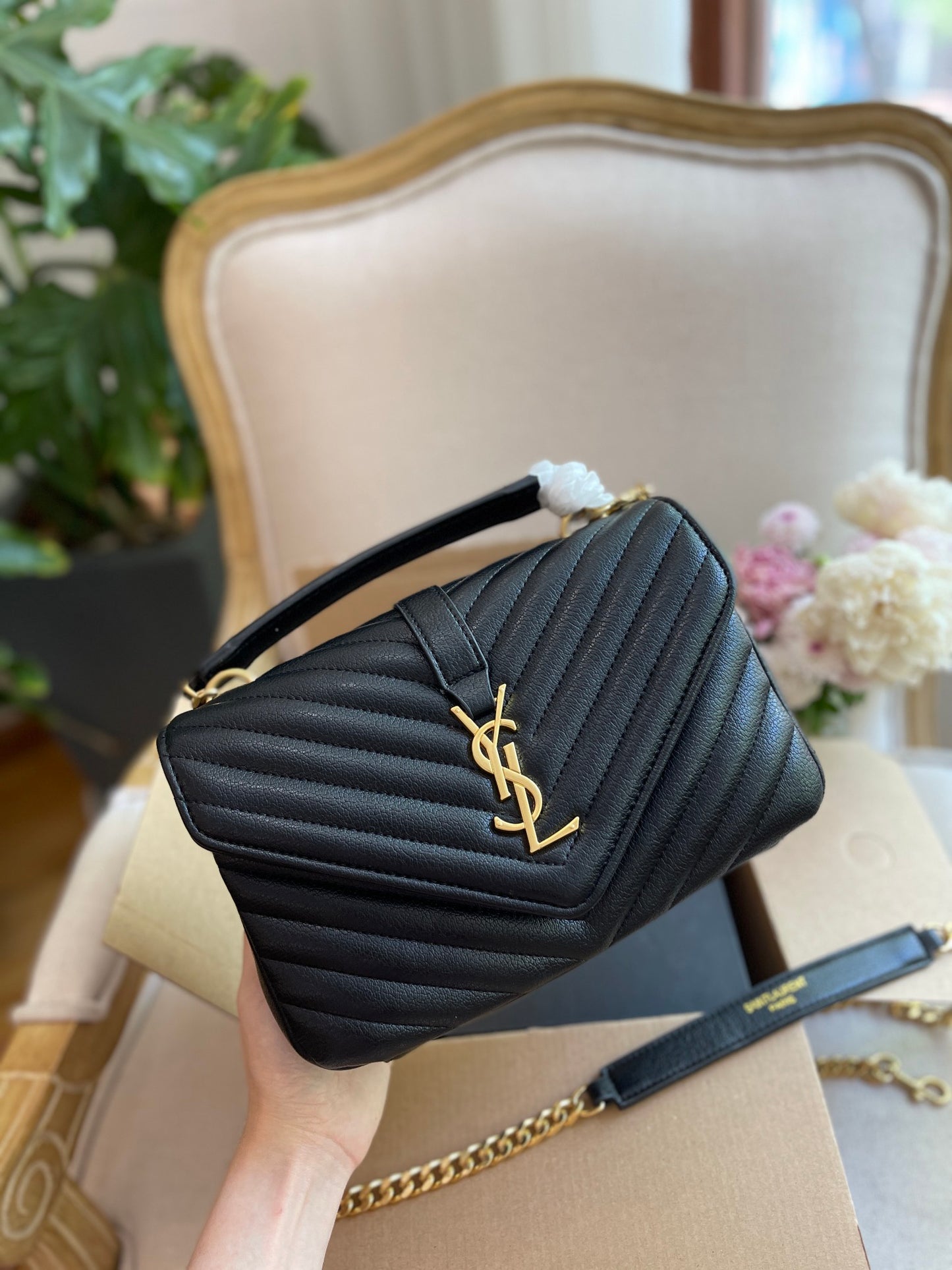 LY88 New arrive fashion black color bag for woman beautiful gift to choose gift 24cm