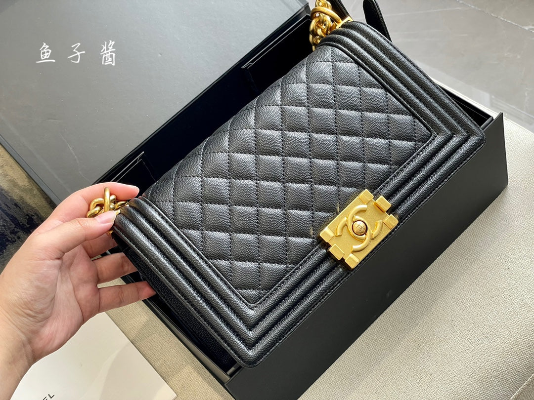 CEM11 new arrive Hot sale fashion bag it come with box