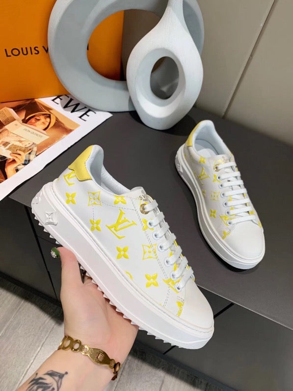 SL04 Hot sale fashion shoes for woman men with packaging