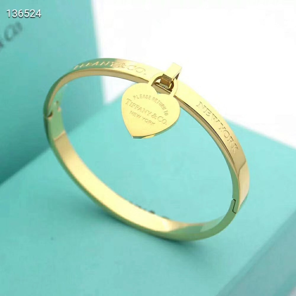 TB46 Hot sale fashion bracelet&bangle for woman Peach heart Bracelet jewelry for woman gift