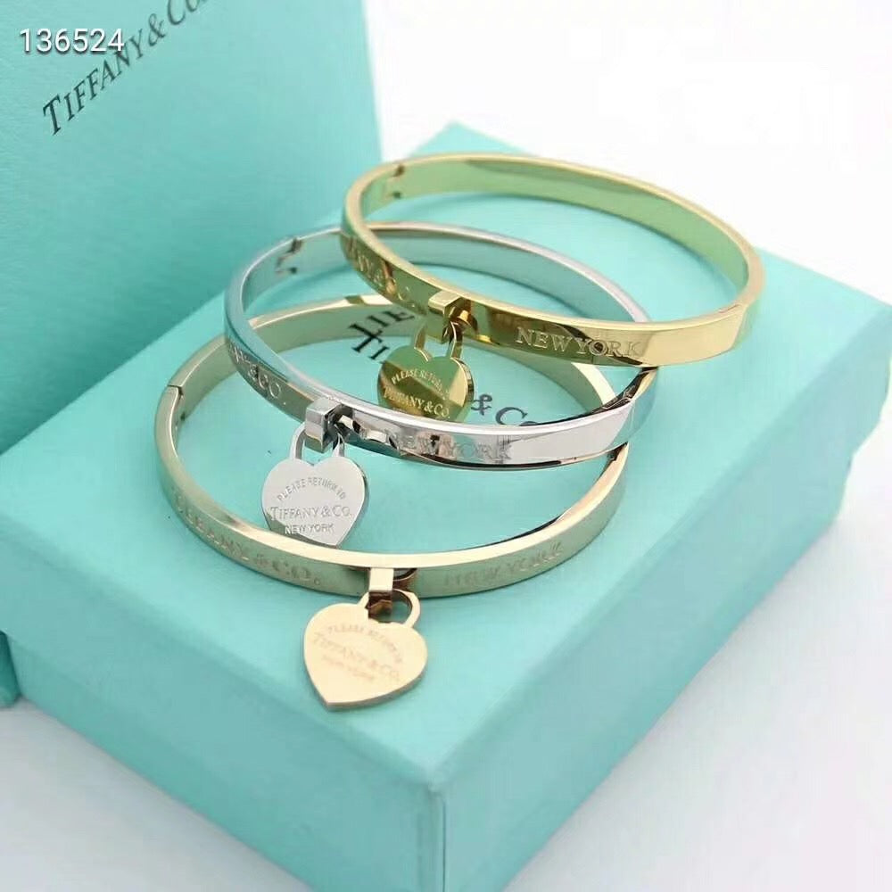 TB46 Hot sale fashion bracelet&bangle for woman Peach heart Bracelet jewelry for woman gift