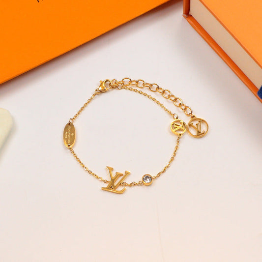 VT909  Hot sale new arrive fashion bracelet&bangle for woman jewelry gift to choose with dust bag about perimeter