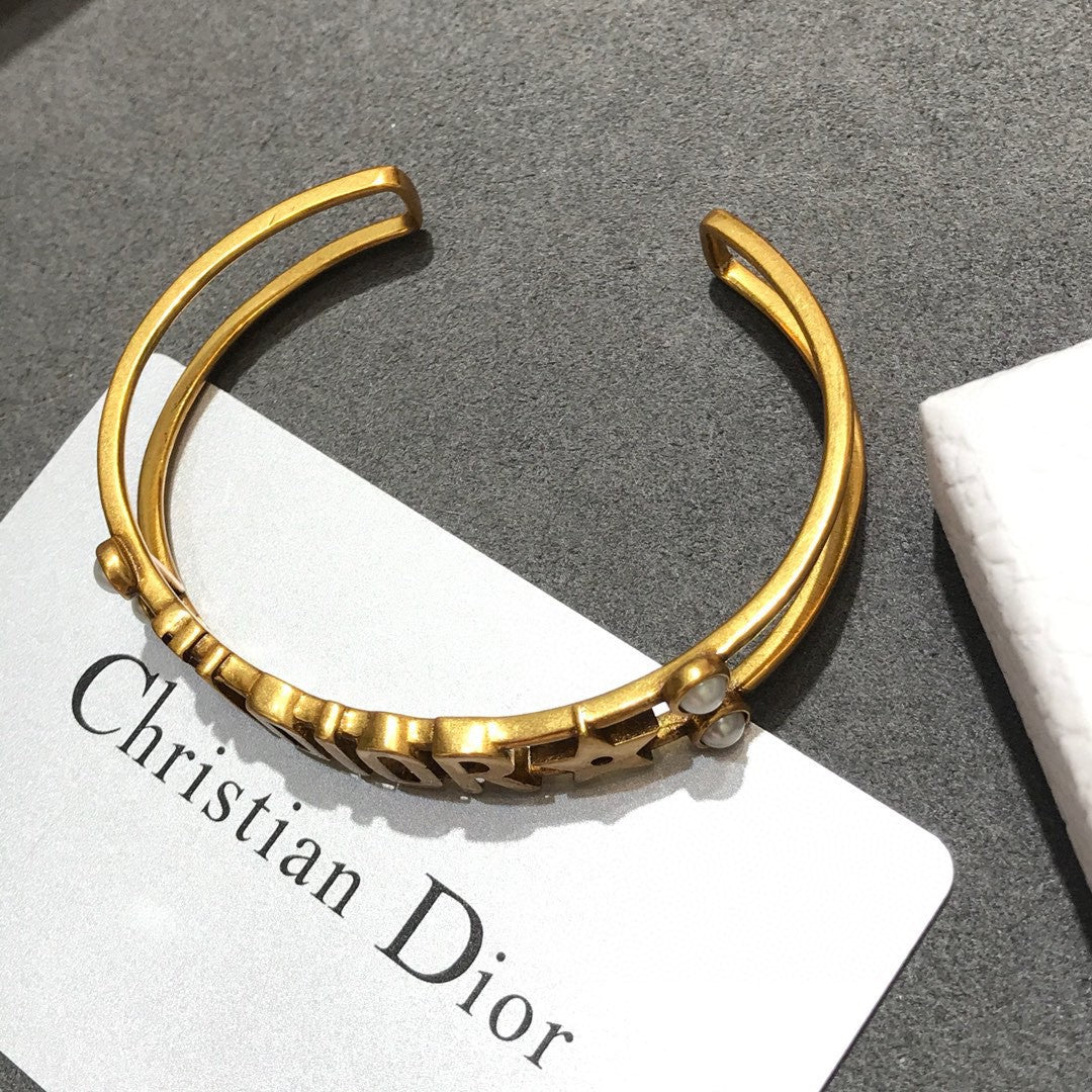 DEM46 New arrive fashion gold color open bracelet for woman beautiful jewelry to choose gift