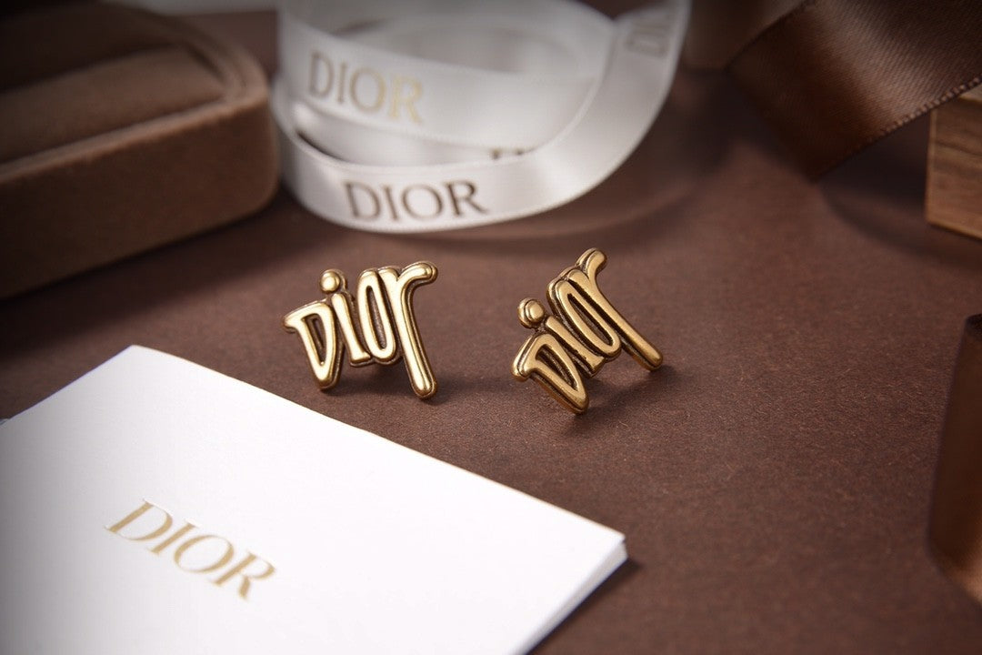 DEM47  New arrive fashion gold color earring  for woman beautiful jewelry to choose gift