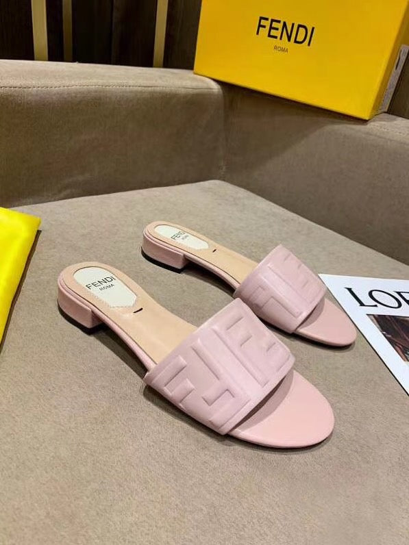 HS11 Hot sale fashion  sandals slippers for woman with packaging