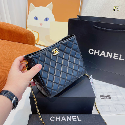 CEM08 New arrive fashion black color bag for woman beautiful gift to choose gift 20*9*16cm