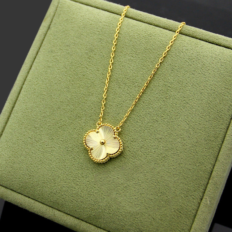 FY51 New Fashion Titanium steel silver and gold color Necklace for Women Charm flower Necklace Couples box gift