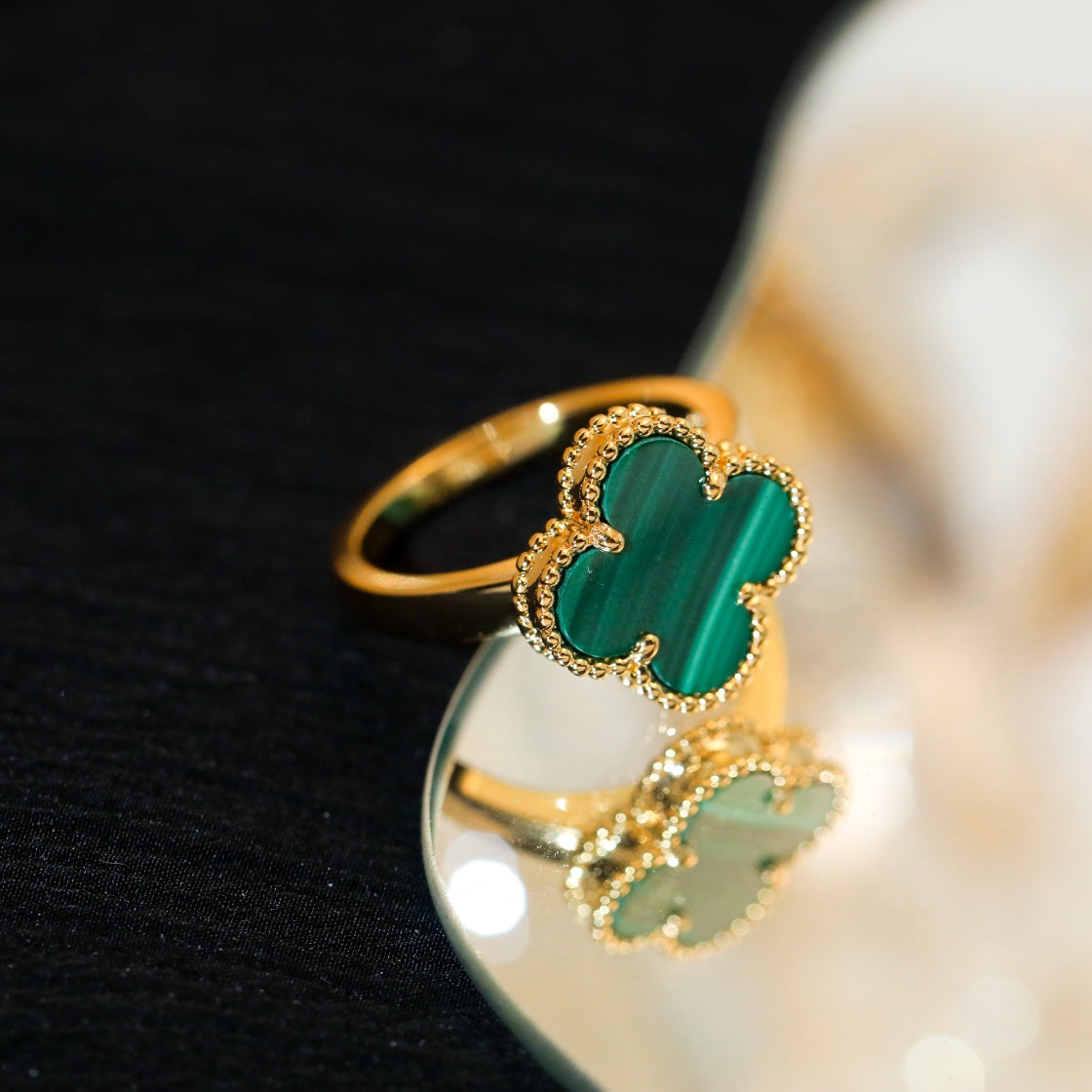 FY87 New Fashion green color rings for Women Charm  Couples gift