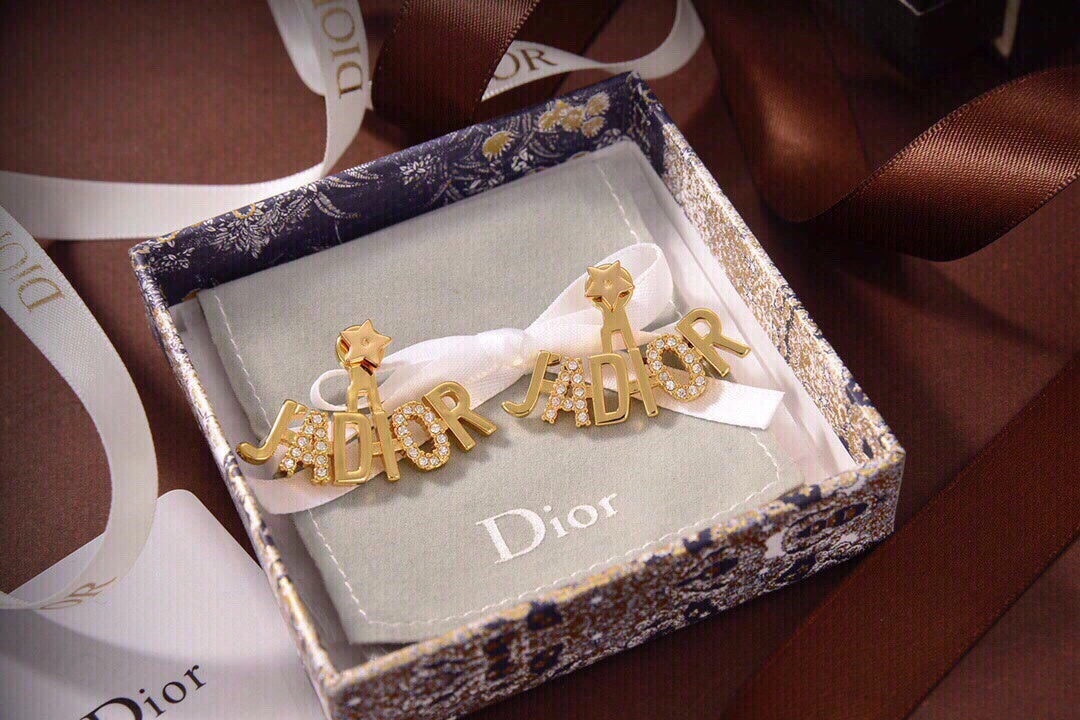 DEM29  New arrive fashion gold color earring  for woman jewelry beautiful jewelry to choose gift no with box