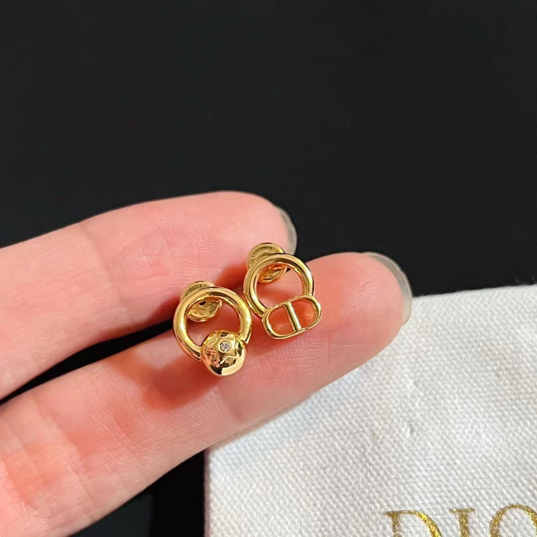 DEM64  New arrive fashion gold color earring  for woman beautiful jewelry to choose gift