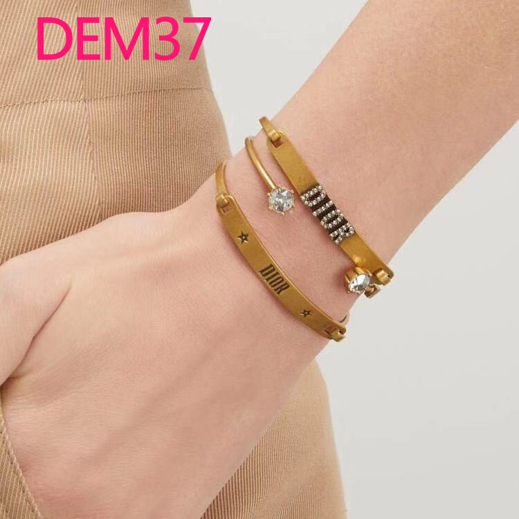 DEM37  New arrive fashion gold color 3pcs bracelet for woman beautiful jewelry to choose gift